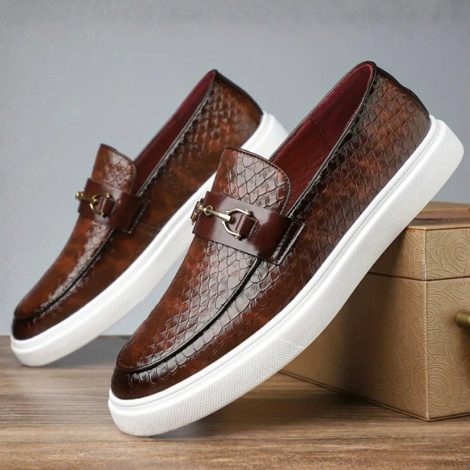 Mocassins homme embossés