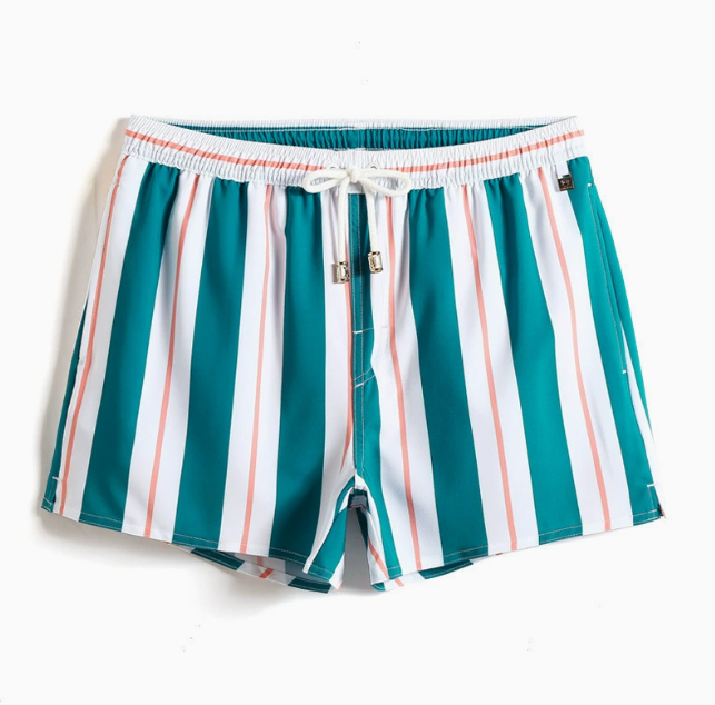 Short homme à rayures verticales