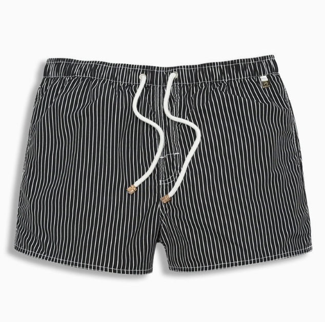 Short homme à rayures verticales